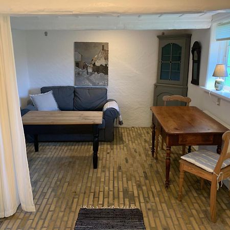 Lillemollens Bed & Breakfast Orbaek  外观 照片