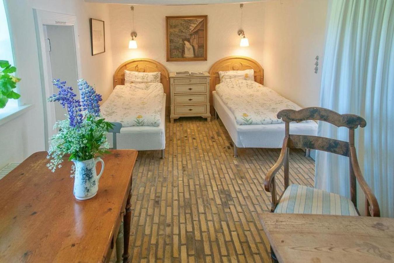 Lillemollens Bed & Breakfast Orbaek  外观 照片