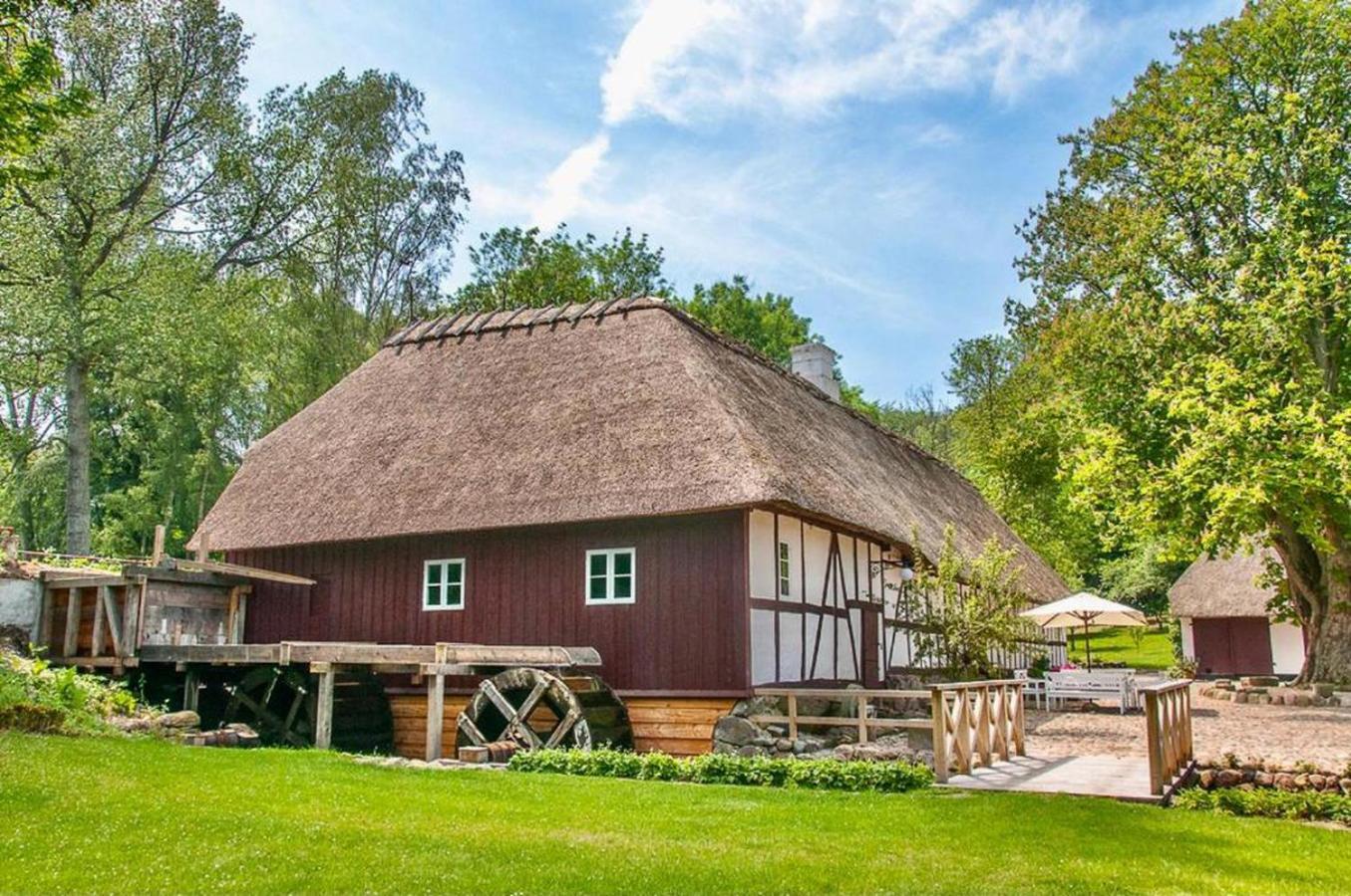 Lillemollens Bed & Breakfast Orbaek  外观 照片